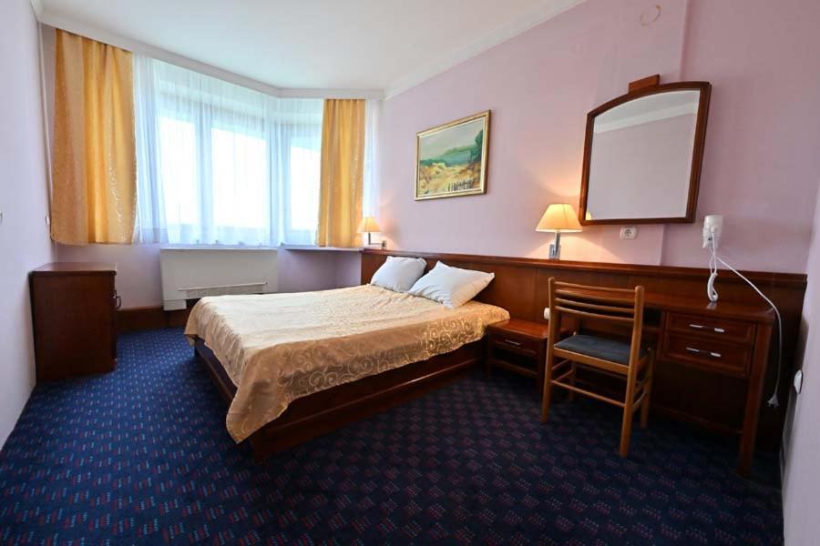 Hotel Norcev Grgetek Exterior foto