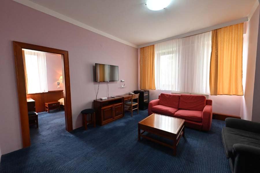 Hotel Norcev Grgetek Exterior foto