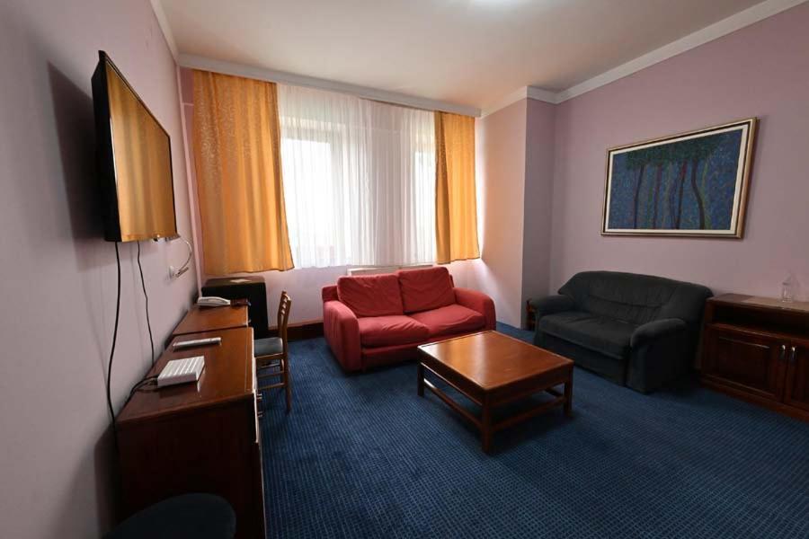 Hotel Norcev Grgetek Exterior foto