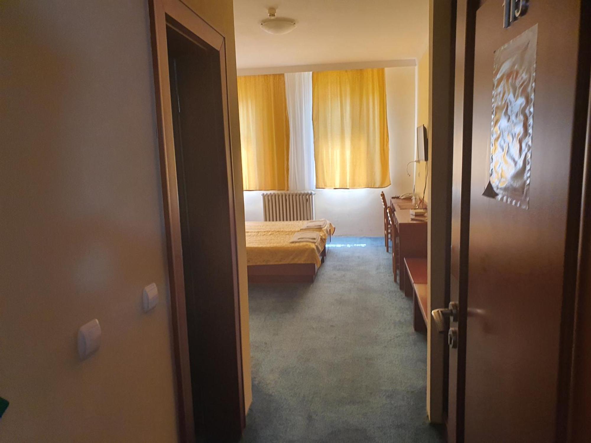 Hotel Norcev Grgetek Exterior foto