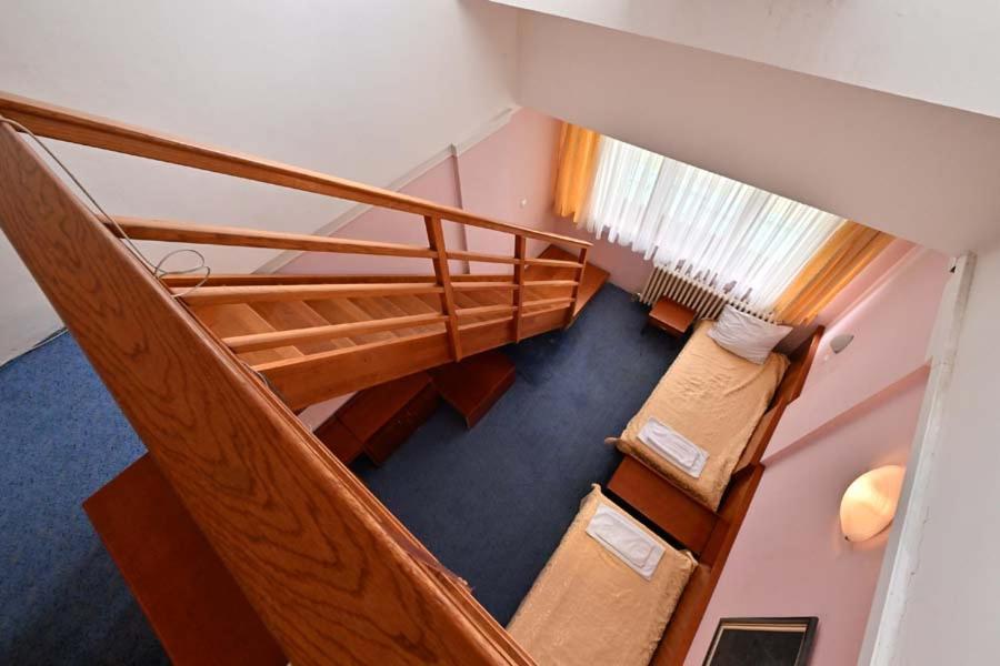Hotel Norcev Grgetek Exterior foto